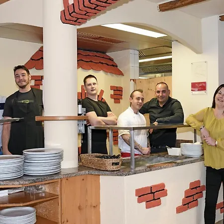 Tre Restaurant Aparthotel